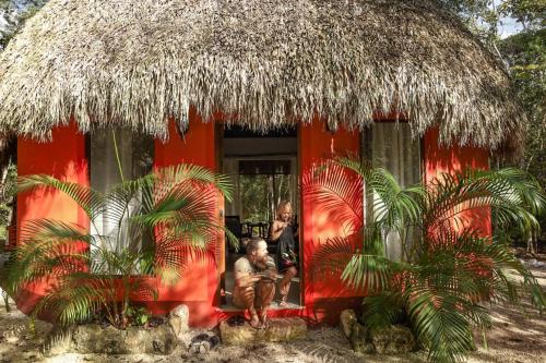 Hotel Boutique Cenote Secreto Maya