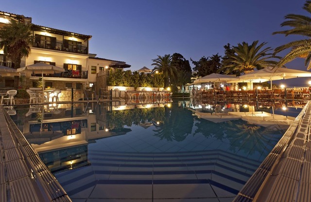 Hotel Dionyssos