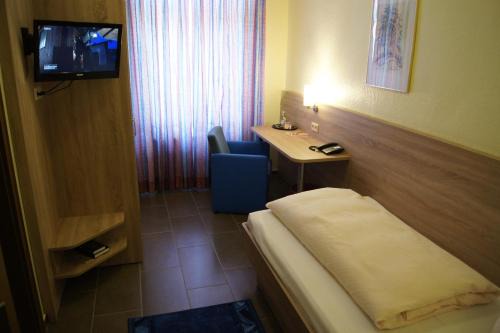 Hotel "Drei Rosen" OHG Regina & Hans - Peter Faßbinder
