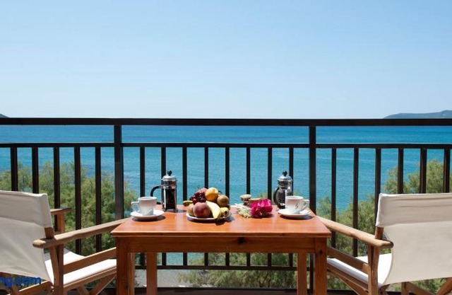 Hotel Korakakis Beach