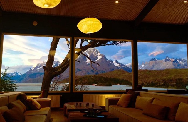 Hotel Lago Grey