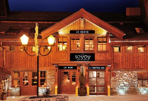 Hotel Le Savoy