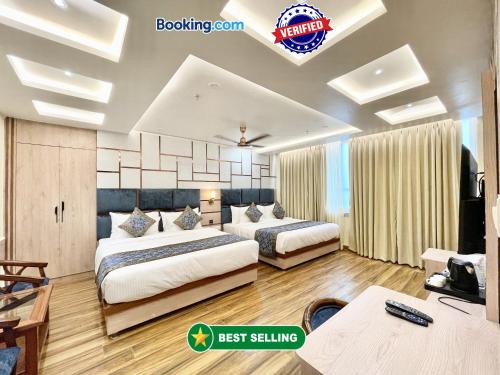 HOTEL MANTAVYA ! VARANASI होटल मंताव्या, ஹோட்டல் மந்தாவ்யா, హోటల్ మంటావ్యాFully Air-Conditioned hotel with wi-fi & Parking availability, near Kashi Vishwanath Temple, and Ganga ghat, Breakfast included, Best Hotel in Varanasi - 2
