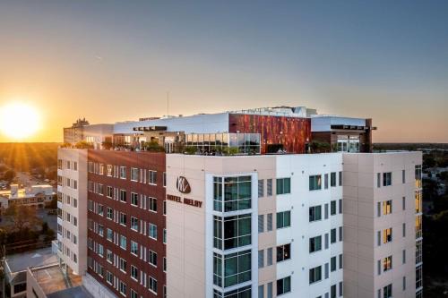 Hotel Melby Downtown Melbourne Tapestry Collection By Hilton