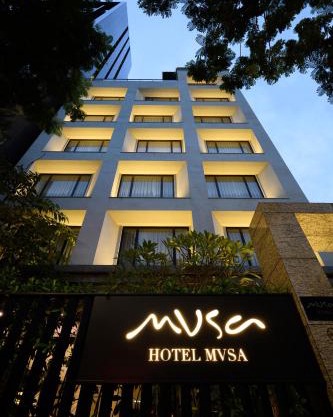 Hotel Mvsa+Michelin 2 Starred Molino de Urdàniz