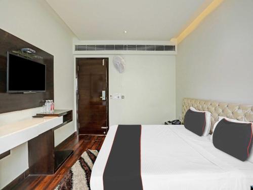Hotel O Adarsh Nagar Metro Station Delhi Formerly Family Inn