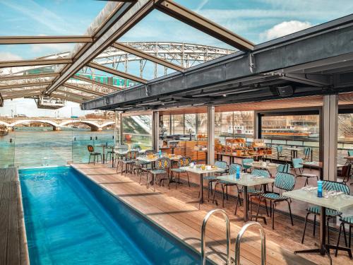 Hotel OFF Paris Seine