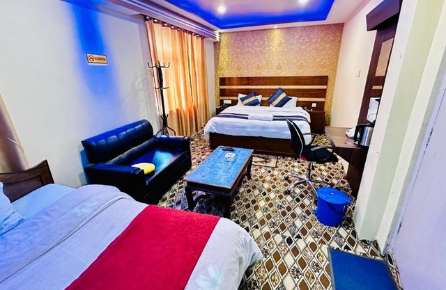 Hotel Pathibhara