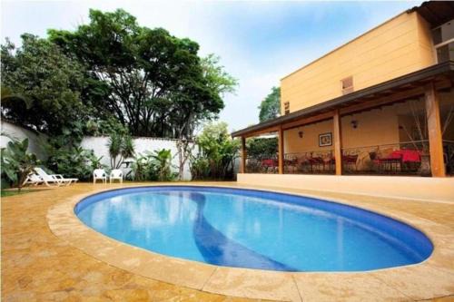 Apartahotel Montes 