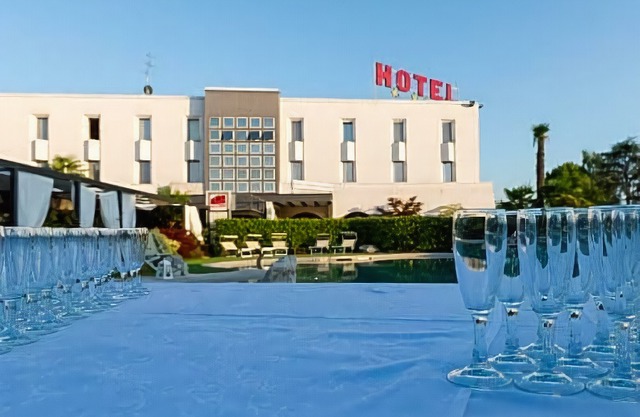 Hotel Posta 77