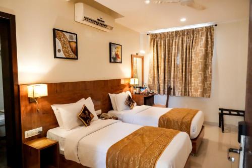 Hotel Sai Jashan Shirdi - Where blessings & comfort meet