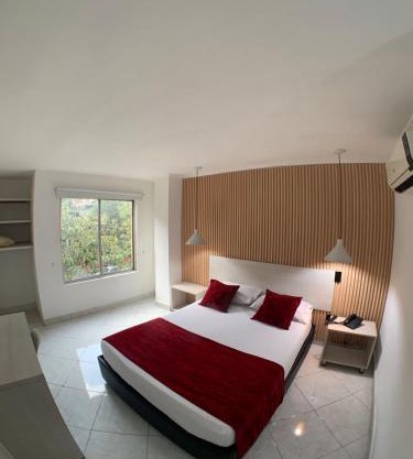 Hotel Santorini la 70