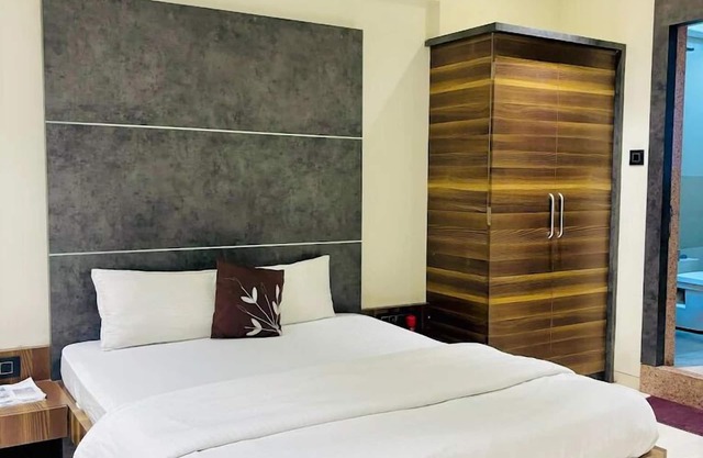 HOTEL SHIVAM EXECUTIVE