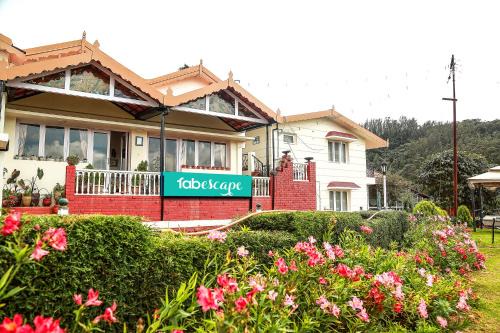 Hotel St Clouds - Nr Government Botanical Garden