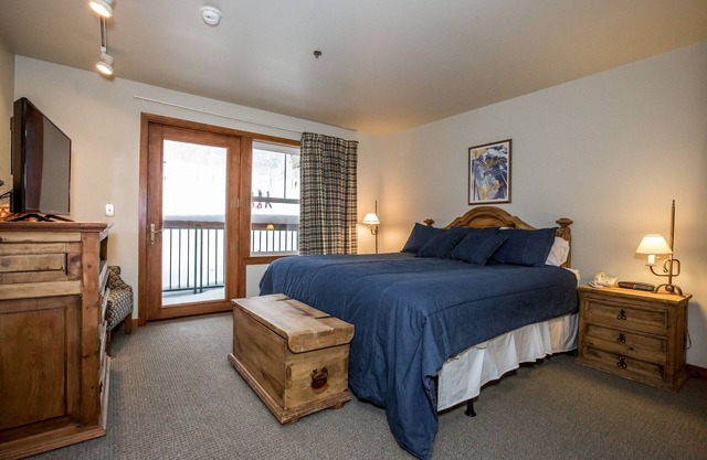 Hotel Style Room in the Heart of Whitefish Mountain Resort Village
