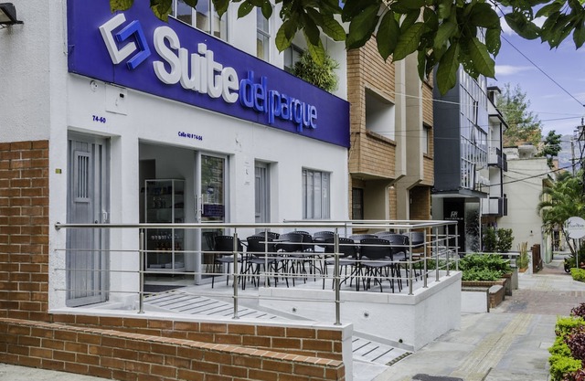 Hotel Suite Del Parque