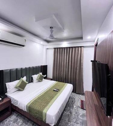Hotel the haveliya-1 mint from new delhi railway station & connaught place