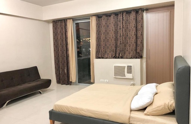 Hotel Type Condo Near NAIA Manila Airport 3