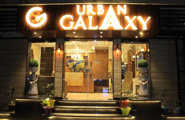 Hotel Urban Galaxy near Golden Temple