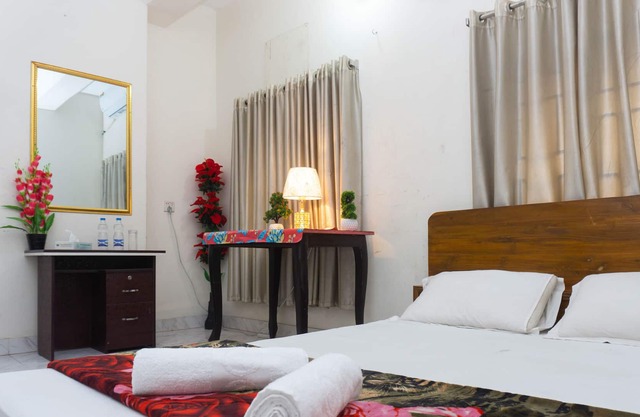 Hotel White House International Residential, Couple Room - Non AC
