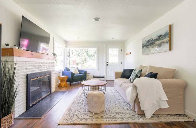 House ∙ 2 bedrooms ∙ 6 guests