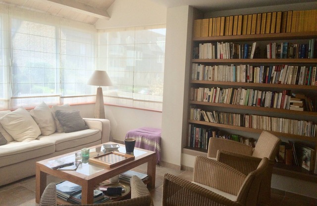 HOUSE 200 m2 a distance walk from the beach
