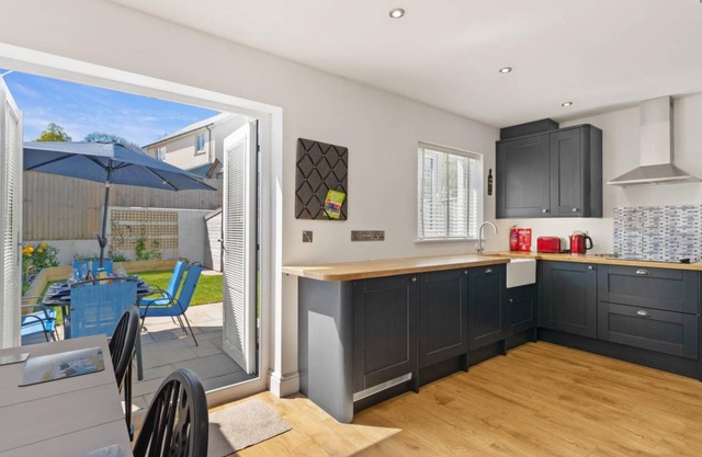 House ∙ 3 bedrooms ∙ 5 guests