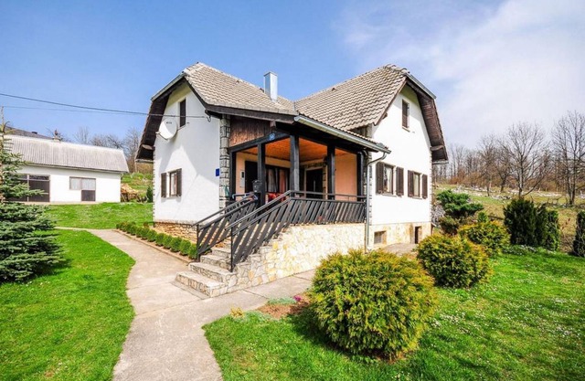 House ∙ 3 bedrooms ∙ 6 guests