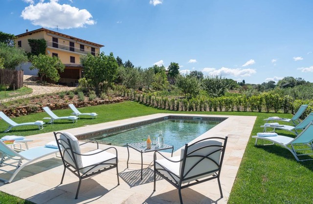 House ∙ 6 bedrooms ∙ 14 guests