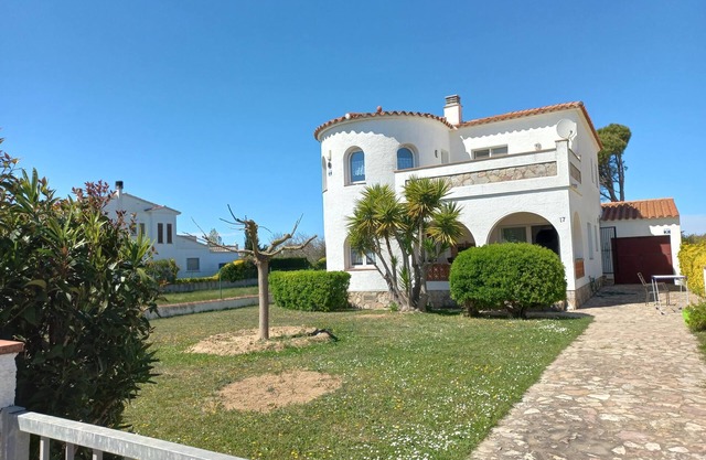 House Amfora 17 - barbecue, wifi, large plot, parking. Costa Brava