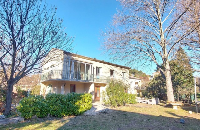 House and cottage: "Rêve sous le Ciel" in a quiet location 2 minutes from the river