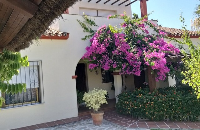 House Chalet Las Camelias