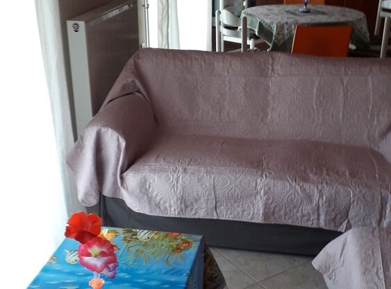 HOUSE DILENA TSIMTSIRI