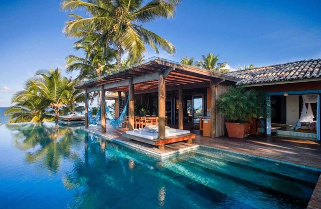 House in front of the sea in Itacaré.