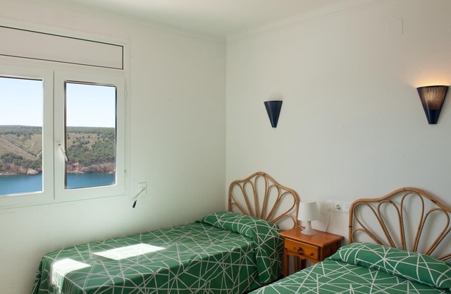 House in Montgó with pool - beautiful seaview – HUTG-011705