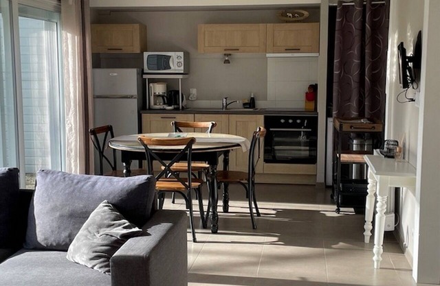 House in the heart of the golf course of Saint-Malo and tourist sites