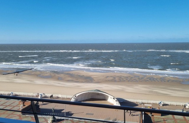 House Metropol App.103 - 1 room apartment with sea view in the house Metropol in