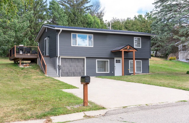 House near Trout Run Trail w/EV charger