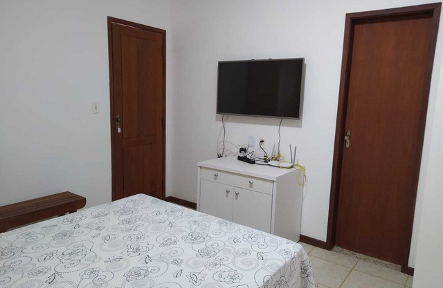 House of 250sqm, 300m from the beach, with pool and barbecue in Cond. Closed