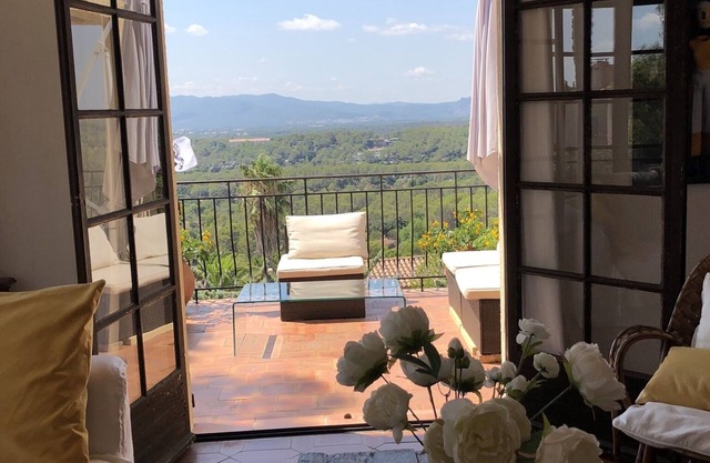 House panoramic view