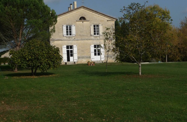 House with character, Gardegan-et-Tourtirac