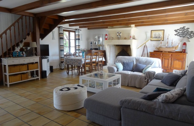 House with garden between village and beach - la Nout