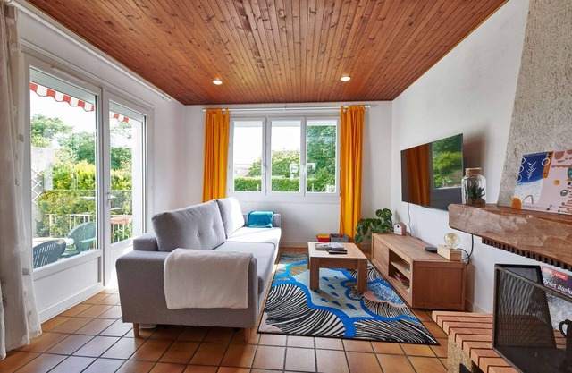 House with Garden (L'Autre Pavillon)