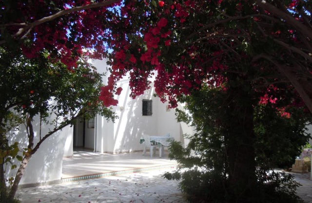 House with Garden Wala