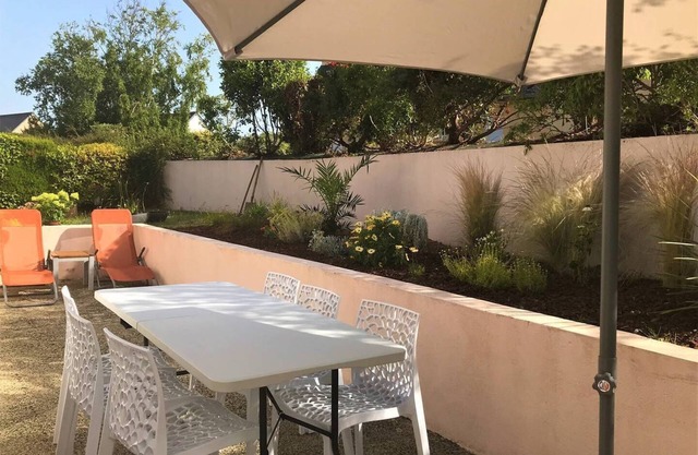 House with garden, WIFI 600m from the sea in TREGASTEL