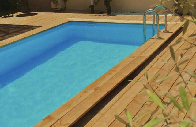 House with pool in Lunel for a family holiday in the south