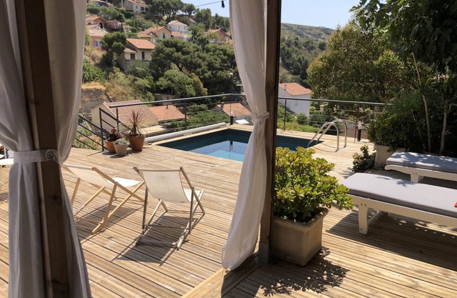 House with swimming pool in l'Estaque (Marseille)