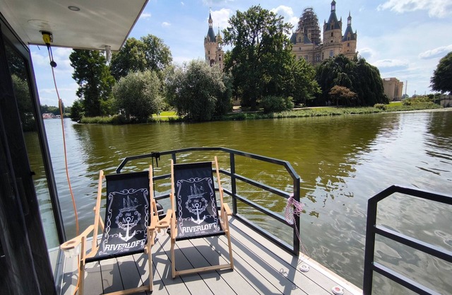 Houseboat River Loft, Klink, Müritz - Houseboat River Loft
