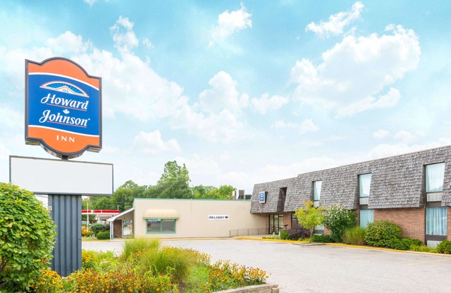 Howard Johnson by Wyndham Tillsonburg