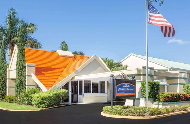 Howard Johnson by Wyndham Vero Beach/Downtown